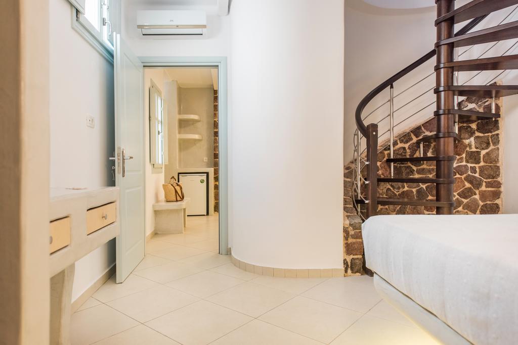 Secret Earth Villas - Santorini Kamári Zewnętrze zdjęcie