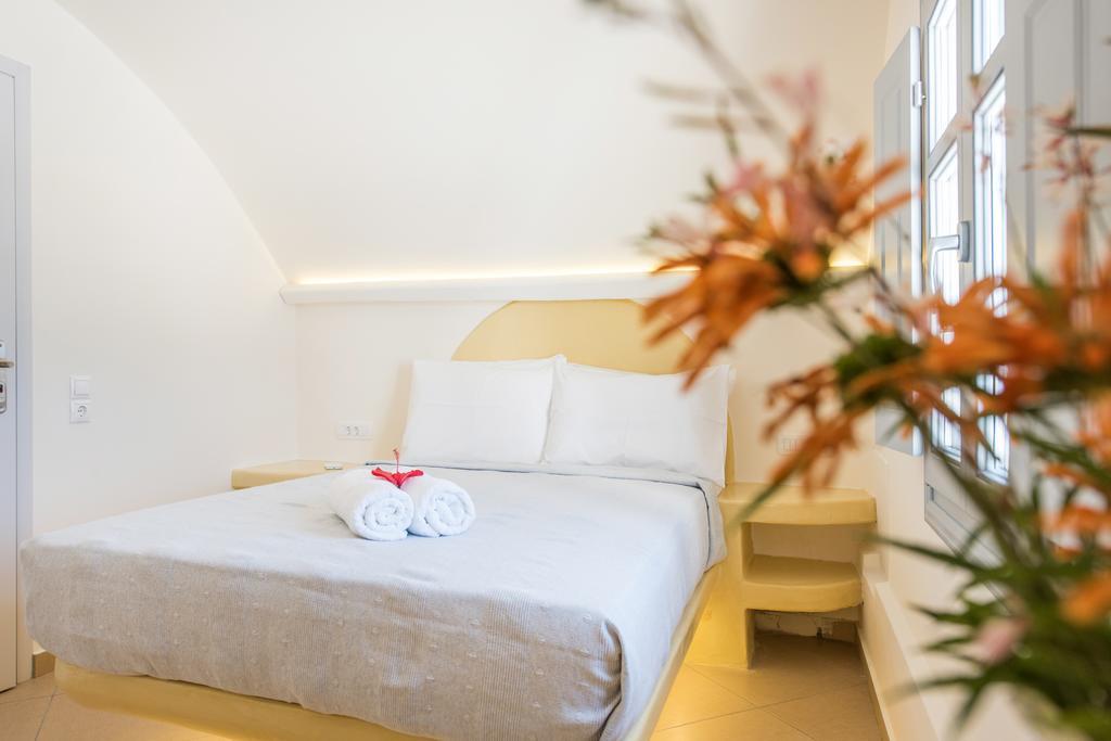 Secret Earth Villas - Santorini Kamári Zewnętrze zdjęcie