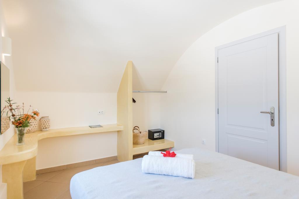 Secret Earth Villas - Santorini Kamári Zewnętrze zdjęcie